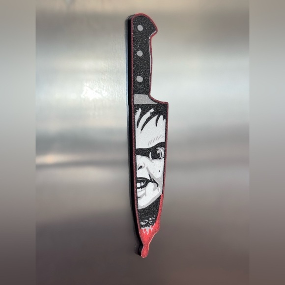 3D Printed Halloween Magnets | Baby Doll Knife Magnet - Picture 4 of 7